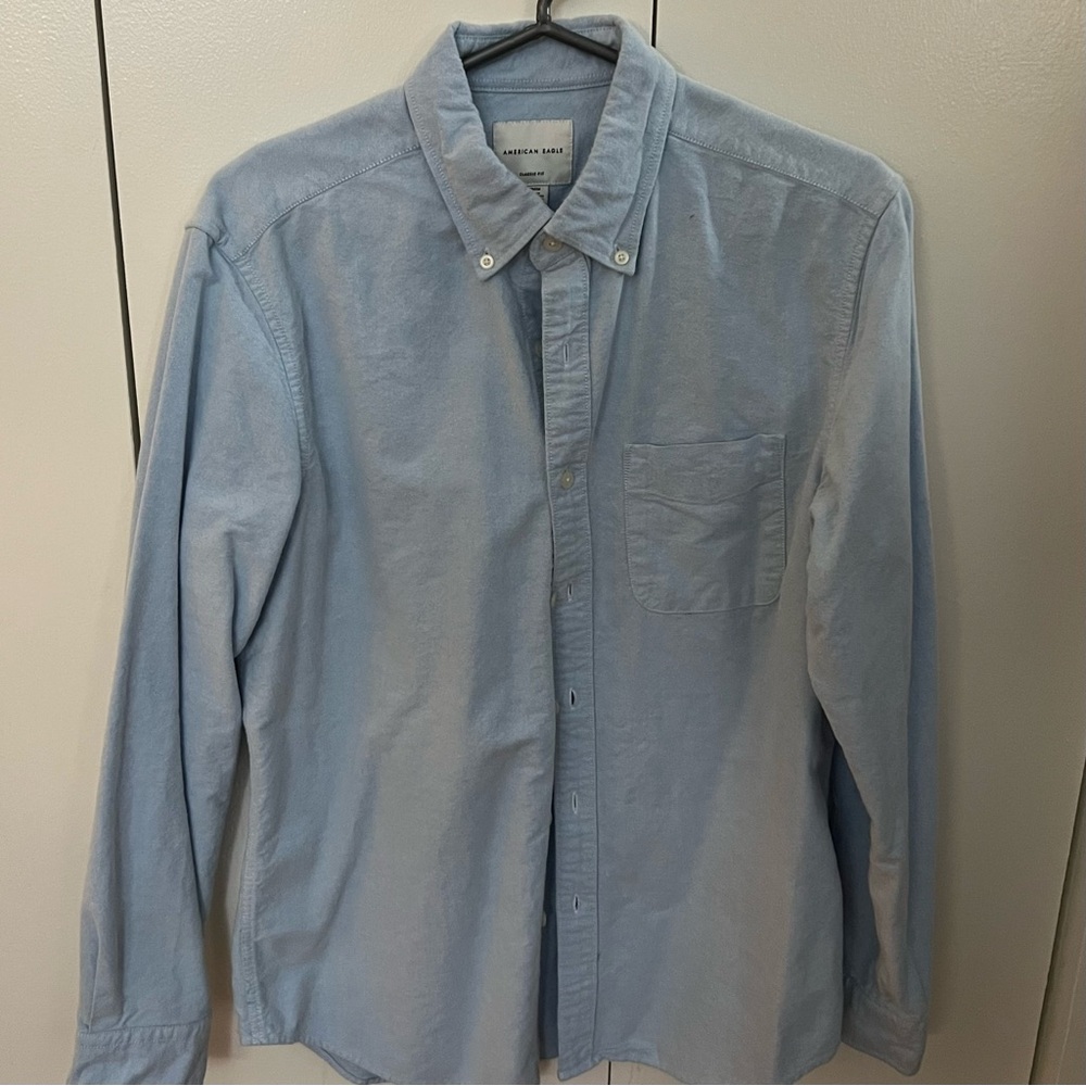 American Eagle Classic Fit Men’s M Blue Button-Up Long Sleeve Collared Shirt